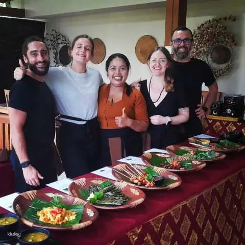 Cobek Bali Cooking Class in Ubud | Indonesia