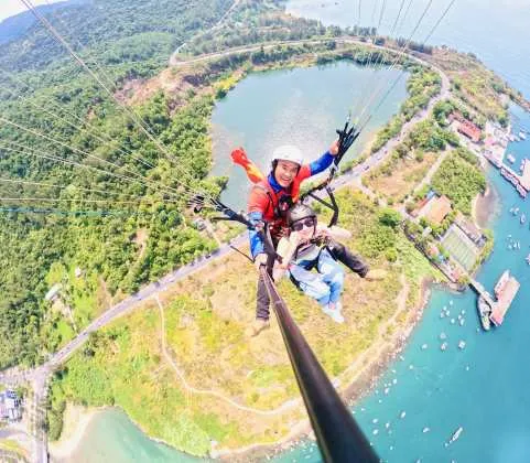Son Tra Mountain Paragliding Experience in Da Nang | Vietnam