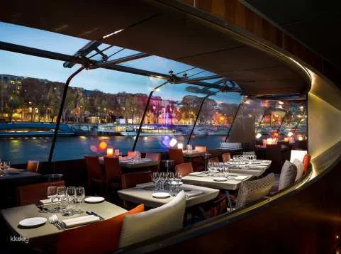 Paris Seine River Lunch or Dinner Cruise by Bateaux Parisiens