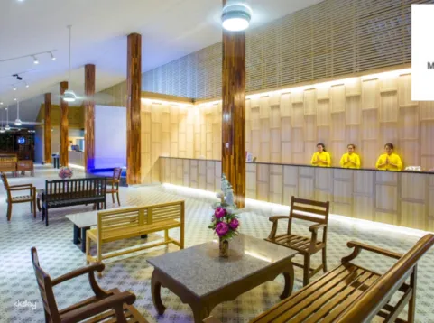 MAHA Cheeva Thai Massage Experience in Phuket | Thailand