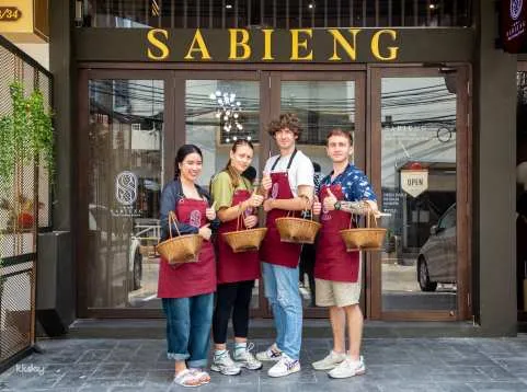 Sabieng Hands-on Thai Cooking Class with the Largest Market Visit | Bangkok Thailand