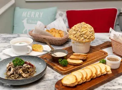 Audrey Café & Bistro, Thonglor Soi 11 in Bangkok | Thailand