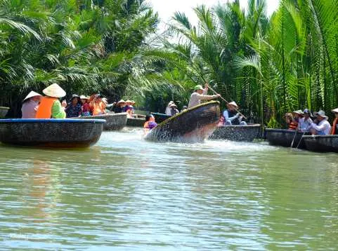 Hoi An Ancient Town & Coconut Forest Basket Boat Tour with Night Market Visit and Boat Ride from Hoi An / Da Nang | Vietnam